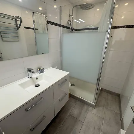 Bel T2 Au Cap D'agde Avec Terrasse, Parking, Proche - Fr-1-749-31 Apartment *